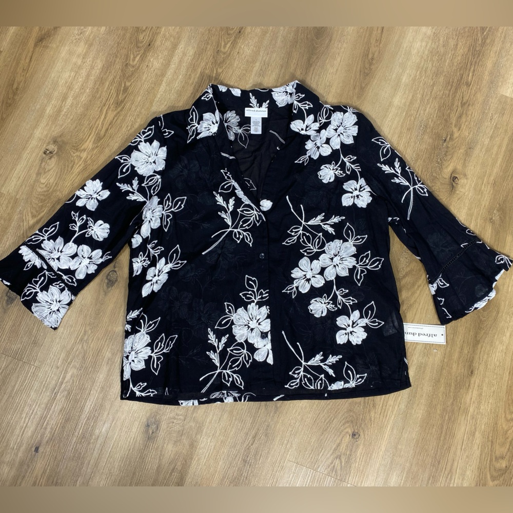 Alfred Dunner Black and White Embroidered Floral Blouse size large
